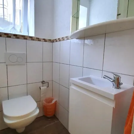 City Apartment Hanau 公寓 *
